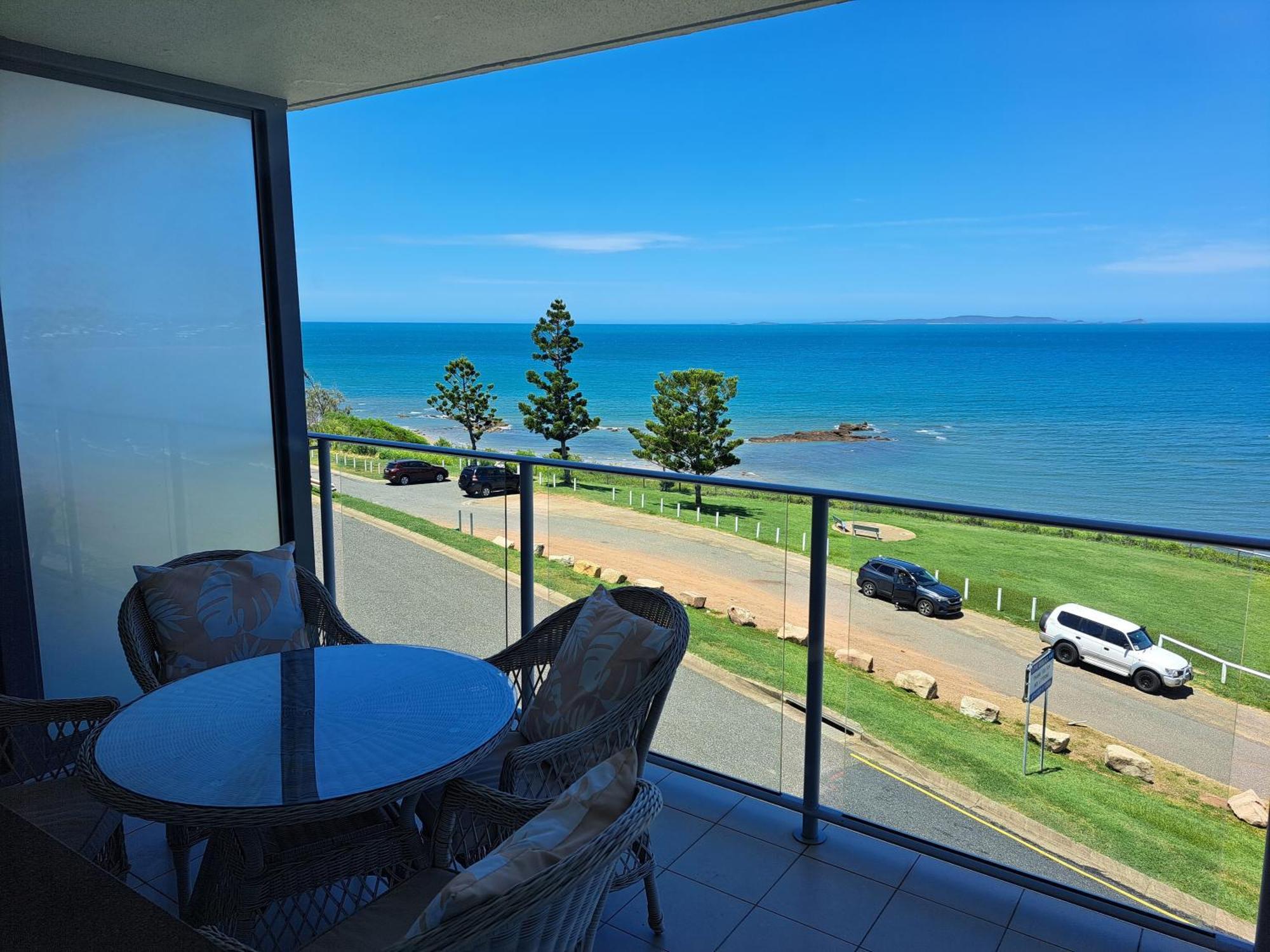 Oshen Holiday Apartments Yeppoon Exterior photo
